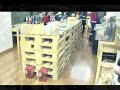 Mesa de vinoteca con palets EUR de madera - Vinoteca Vifriends de Terrassa