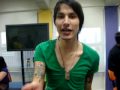 Dan manda beijos pra Luh