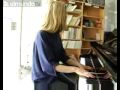 videos de CHRISTINA ROSENVINGE - ANIMALES VERTEBRADOS (30.04.09 www elmundo es)