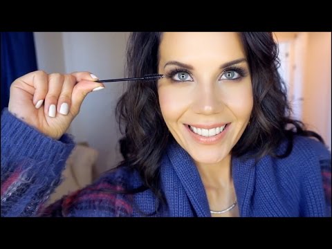 how to remove eyelash glue