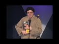 se her... det er sjovt! tommy kenter i en af sine fantastiske roller, alf velling. humor n�r det er bedst! det er fra hans show 