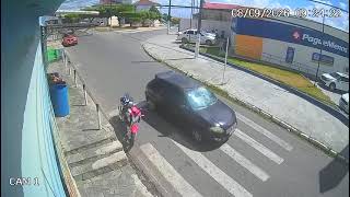 Trabalhador esquece chave na ignição e tem motocicleta furtada