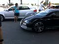 Quattre supercars qui font le plein a St Tropez Merceds Mclaren stirling moss, Lamborghini Reventon et l'unique Bugatti Veyron Gransport Grey Carbon,Rolls Roys Drophead (toutes ces supercars appartiennent à un seul proprietere)
