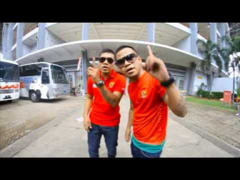 Lagu Pop Daerah Maluku "Doddie" feat Timnas Indonesia