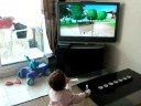 M�lissa joue a a wii