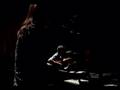 Katamalo Gaztea Live saioan Min Hau abesten