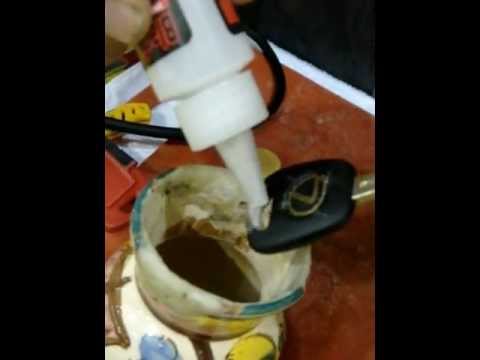 HOW TO REPAIR BROKEN  LEXUS CAR KEY  WITH BLACK BULL ADHESIVE.