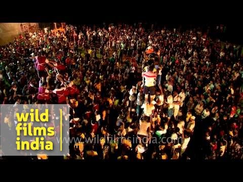 how to reach ekvira temple from mumbai by train