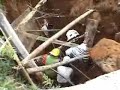 Trabajador muere sepultado por alud de tierra en Xalapa