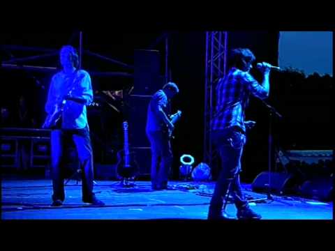 mike and the mechanics - Don't need to ask, you can download it here on Genesis Movement http://torrent.genesis-movement.org/index.php I wasn't on this concert, but in Karlsruhe in J...
