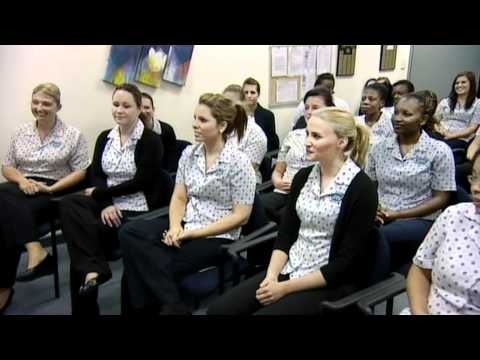 how to train as a dental nurse