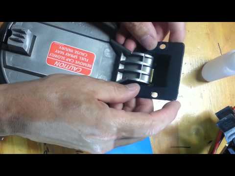 how to remove vx commodore doors