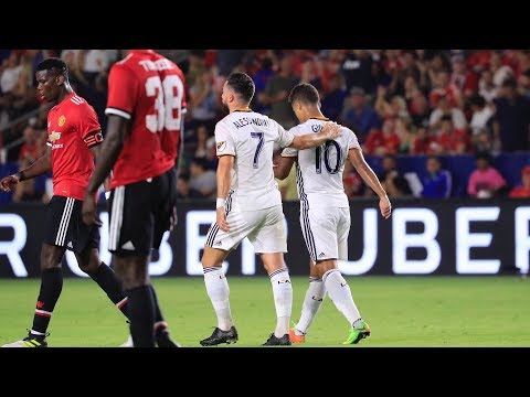 Video: GOAL! Giovani dos Santos pulls one back against Manchester United