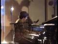 Tigran Hamasyan leaving Paris