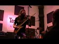 reb continues his set with 