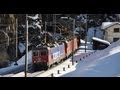 Züge am Gotthard Wassen Januar 2012 im Schnee