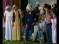 http://www.al-hubail.comموقع الفنان عبدالله الحبيلالحبيل ينتقد الشرطة والداخلية بعدم وجود العدل والمساواة في تحقيق النظاممسرحية بالمشمشبطولة : عبدالله الحبيل - مريم الغضبان - علي المفيدي - عبدالرحمن العقل تمثيل : خليل اسماعيل - باسمة حمادة - هدى حمادة - علي جمعةتأليف وانتاج وكتابة الأغاني والألحان : عبدالله الحبيل - شارك في كتابة الأغاني : الشاعر الغنائي الشهيد فايق عبدالجليل - ألحان : الشهيد علي الراشد - اخراج : مبارك سويد سنة العرض : 1983 على مسرح كيفانالملخص : أسرة قامت بايجار الطابق العلوي من المنزل الذي تقطن فيه ثم حدثت فيما بعد أزمة سكن وأصبح أبناء الأسرة في سن الزواج ومن هنا تبدأ مشكلة الاستحواذ على الطابق العلوي أولا بتكاتف أبناء الأسرة لاخراج المؤجر وثانيا وهو الأهم الصراع بين أبناء الأسرة الواحدة للاستحواذ على الطابق العلوي .كلمة موجزة : مسرحية فكاهية هادفة قدمها كأول تجربة مسرحية يخوض فيها مجال التأليف وحققت نجاح جماهيري كبير وساحق .الكويت السعودية البحرين عمان قطر الامارات اليمن العراق مصر سوريا لبنان المغرب تونس ليبيا السودان الأردن الجزائر دبي أبو ظبي الشارقة الرياض المستقبل mbc أوربت art