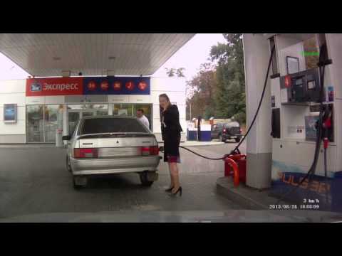 Trapalhada na bomba de gasolina