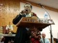 Roberto Moreno Cantando en el Templo Ebenezer