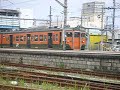 なかなかドアが閉まらない内房線湘南色.MOV