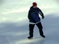 videos de Xtreme Ice Skating - Frontward footwork (1/2)
