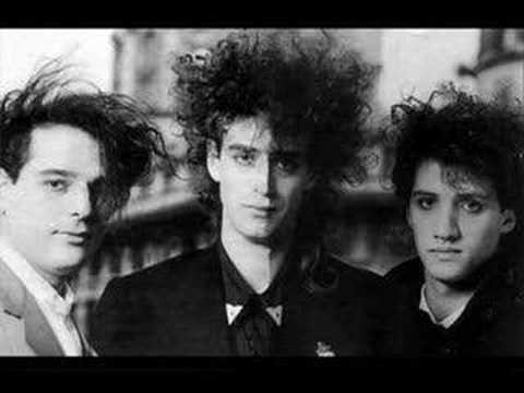 Video de ¿Por qué no puedo ser del jet-set? de Soda Stereo