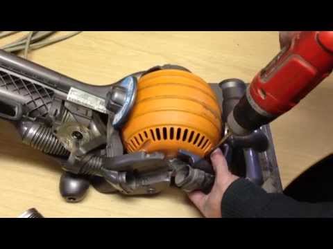 how to unclog dyson dc24