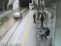 CARRO NO METRO