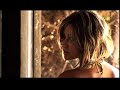 aqui teneis el making off de la sesi�n de fotos de rachel stevens ex sclub7 , portada de la edicci�n de septiembre del 2007 .
aparte del maquing off official he incrustado las fotos que irian en cada momento del video .

disfurtarlo