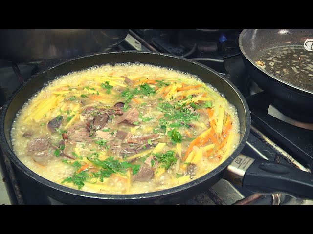 Suppe aus Gänseklein mit Innerein und Hals (Brandenburger Freilandgans)