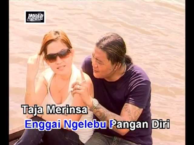 aaff nase si char gai. aaff nase si char gai.