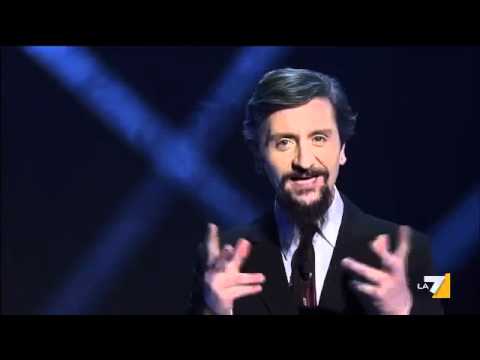 Ascanio Celestini monologo sui poteri forti - The Show Must Go Off 4 febbraio 2012