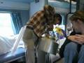 L'Inde en sons: les vendeurs de thé, de journaux, d'eau dans les trains.mov