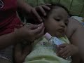 Regina lagi dikorek kuping...