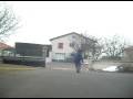 2009-01-04 | Tennis moi ~> Me voici en train de jouer au tennis contre un mur un matin d'hiver ...  (10:16)