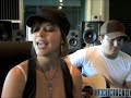 Lauren de Miranda performs an acous ...
