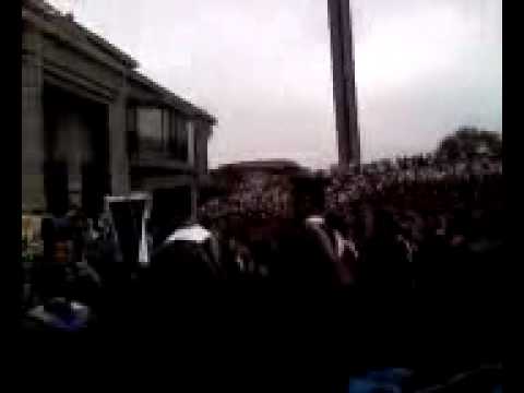 how to get to umass dartmouth by train