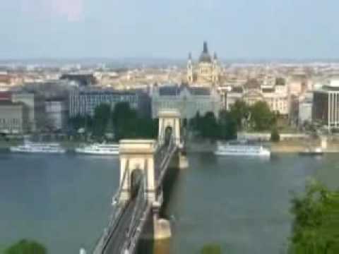 Click aici pentru vizualizare Travel-Guide-Budapest Travel-Guide-Budapest