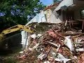 Demolish the House Demolish the House