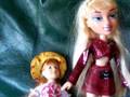 videos de Girl Cuts World Ep 3. Blondy's Cousin Visits