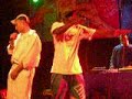 encore, morceau solo de dom salus de la devise, pendant le concert de la devise au crep des lices novembre 2006.
83 mds
