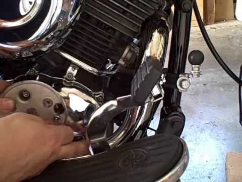 how to adjust headlight on v star 650