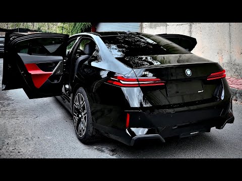 2025 BMW 5 Series M Sport Pro: Black Sapphire | Ultimate Luxury Sedan