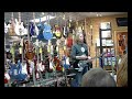 taylor guitar road show at caruso music new london
november 18, 2008
http://www.carusomusic.com/index.html
