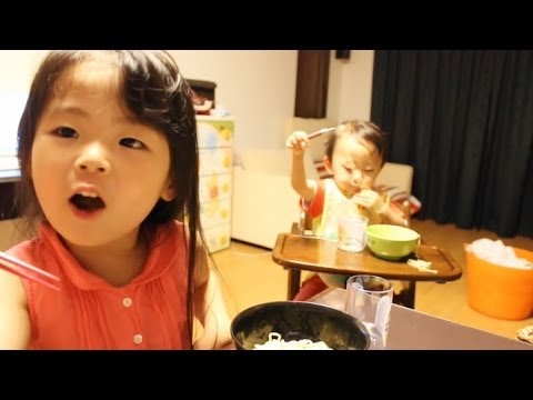 Rino - 2013年8月19日/Y:1歳9ヶ月/R:4歳2ヶ月 This is a record of the mistakes of her words. We asked her where she went to with grandma on that day. Then she answered 'Ito Dok...