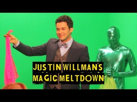 Screen - Justin does a little social experiment with some magic and a green screen. Subscribe for more from Nerdist: http://bit.ly/Sub2Nerdist Follow Nerdist Channel ...