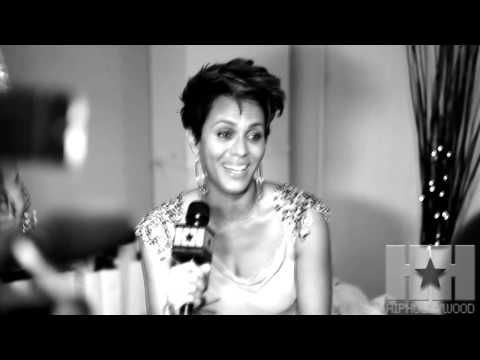 nicole ari parker