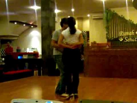 Made Alfa & Intan, Dancing Salsa@Rumah Sehat 2008 