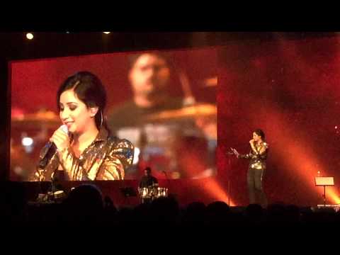 Shreya Ghosal Singapore Chaudhvin Ka Chand And Others Image