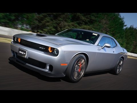 Manejamos el nuevo Dodge Challenger SRT Hellcat